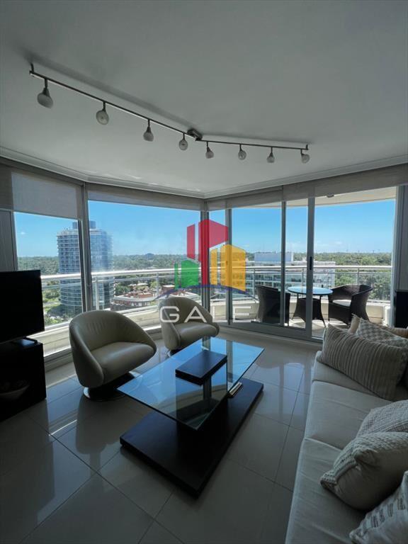 Apartamento de 3 dormitorios en Complejo Ocean ,