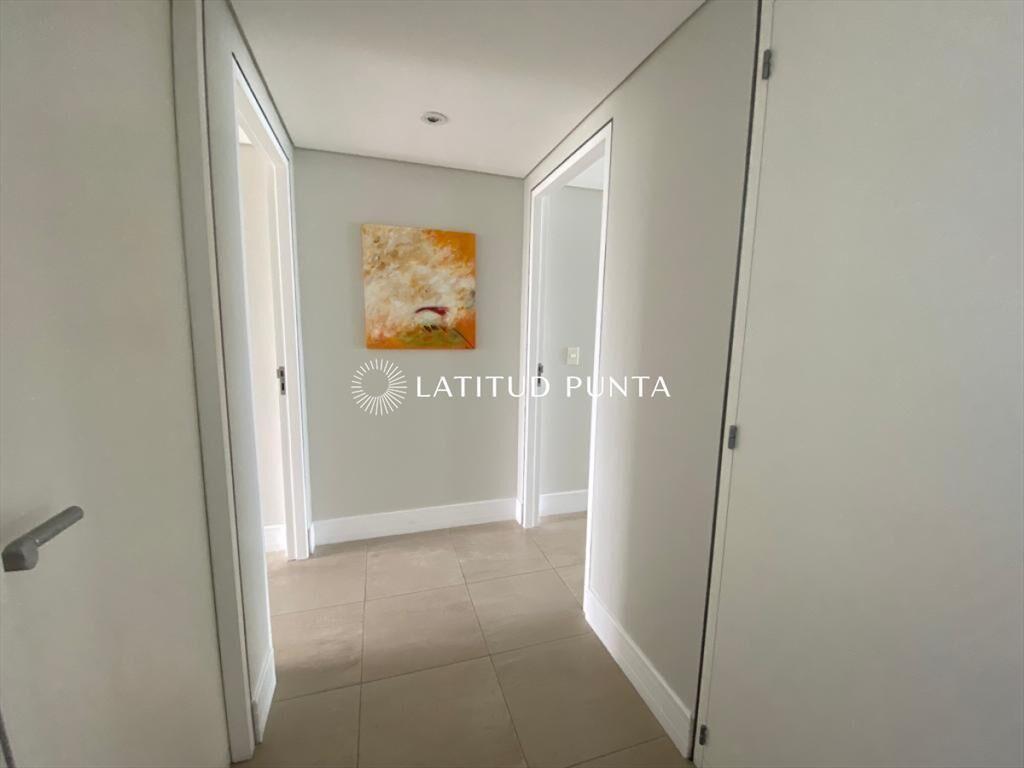 Apartamento en Le Parc, piso alto, 2 suites más