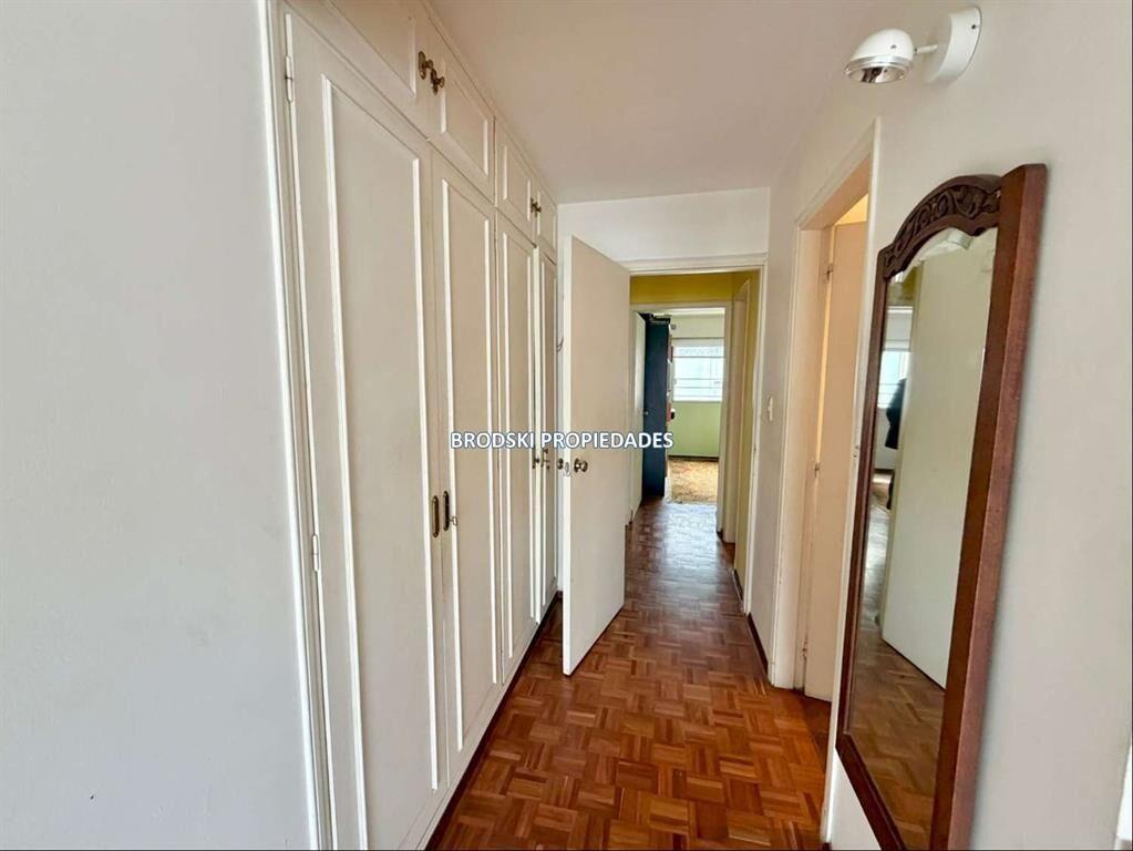 VENTA APARTAMENTO EN PUNTA CARRETAS A PASOS DEL MAR - 3 DOR