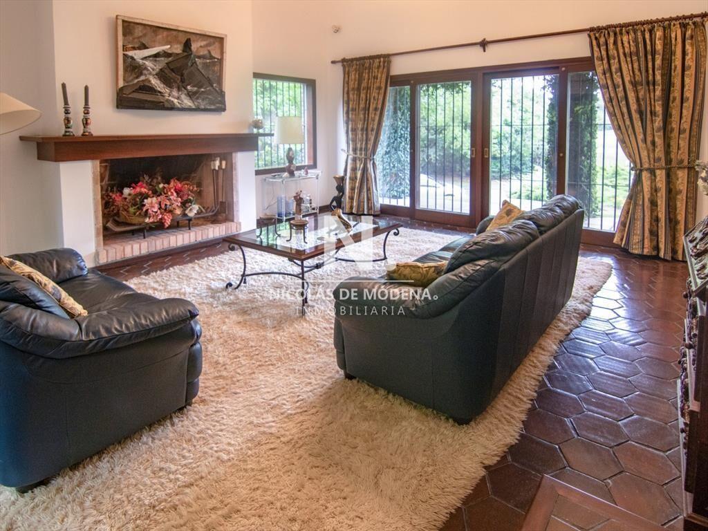 Espectacular chalet de gran tamaño, zona del