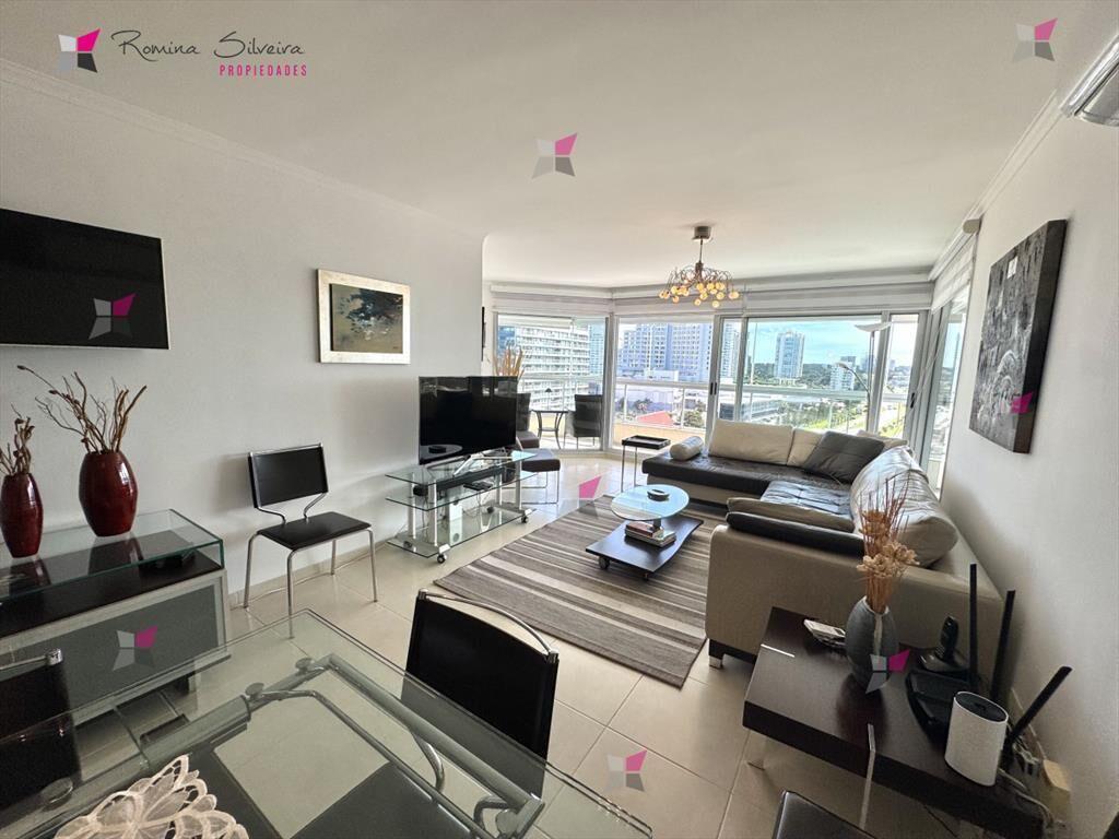 VENTA APARTAMENTO 3 DORMITORIOS Y SERVICIO - ART