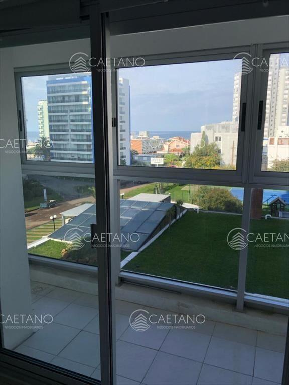 ALQUILER ANUAL DE  1 DORMITORIO Y MEDIO EN AIDY GRILL PUNTA