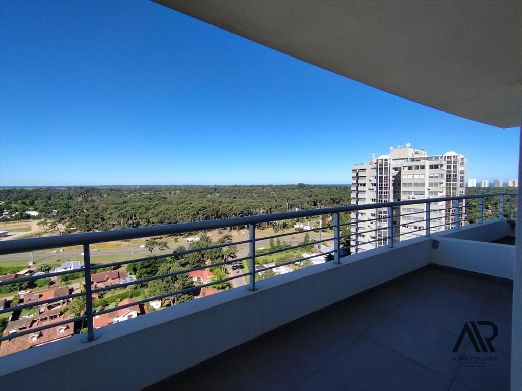 Moderno Apartamento De 3 Dormitorios, Greenlife Con Amen...