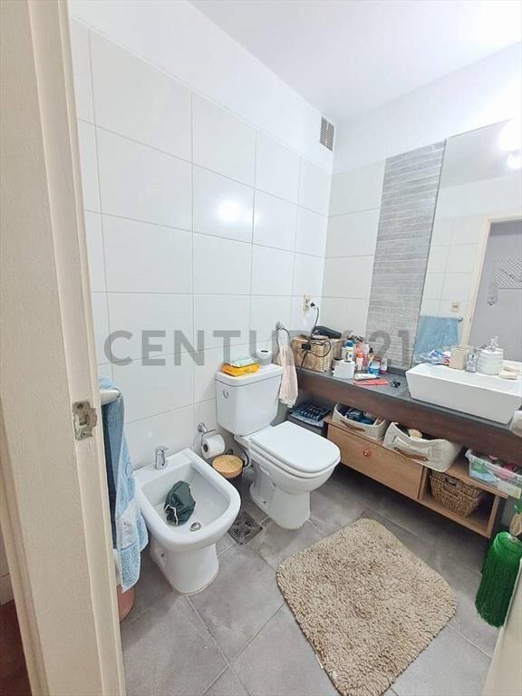 Venta/Villa Biarritz/Próximo a rambla-frente-1D-balcón-pa...