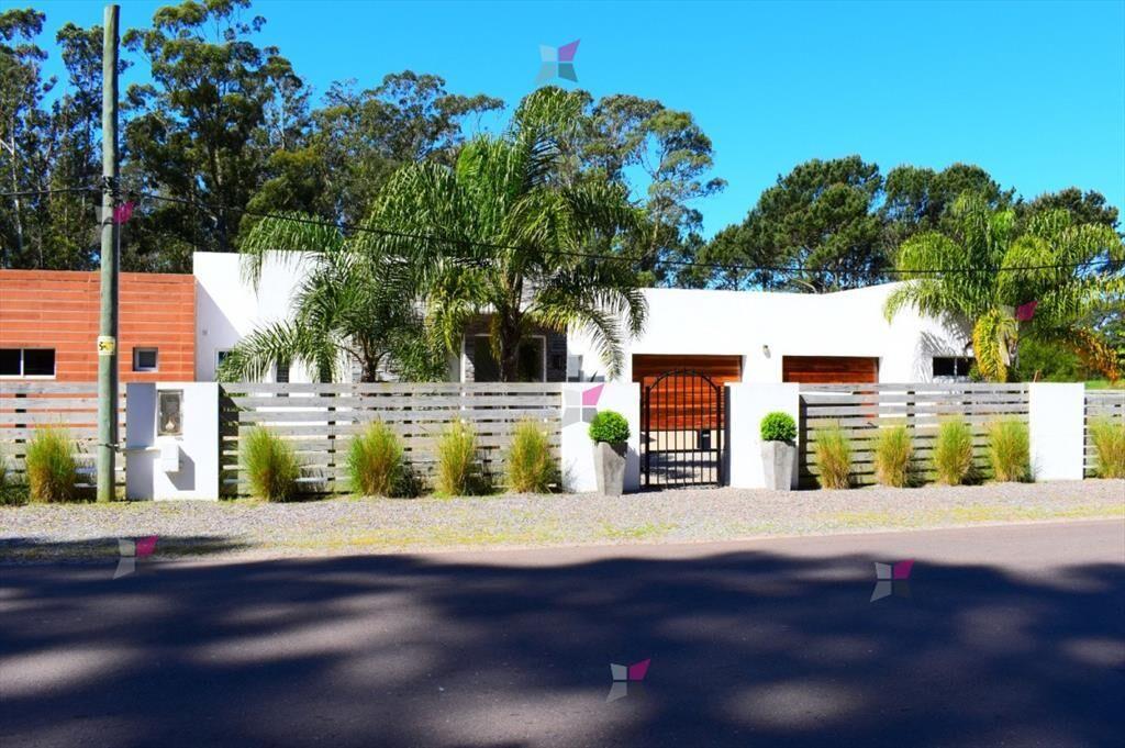 Casa en Pinares, 3 dormitorios *