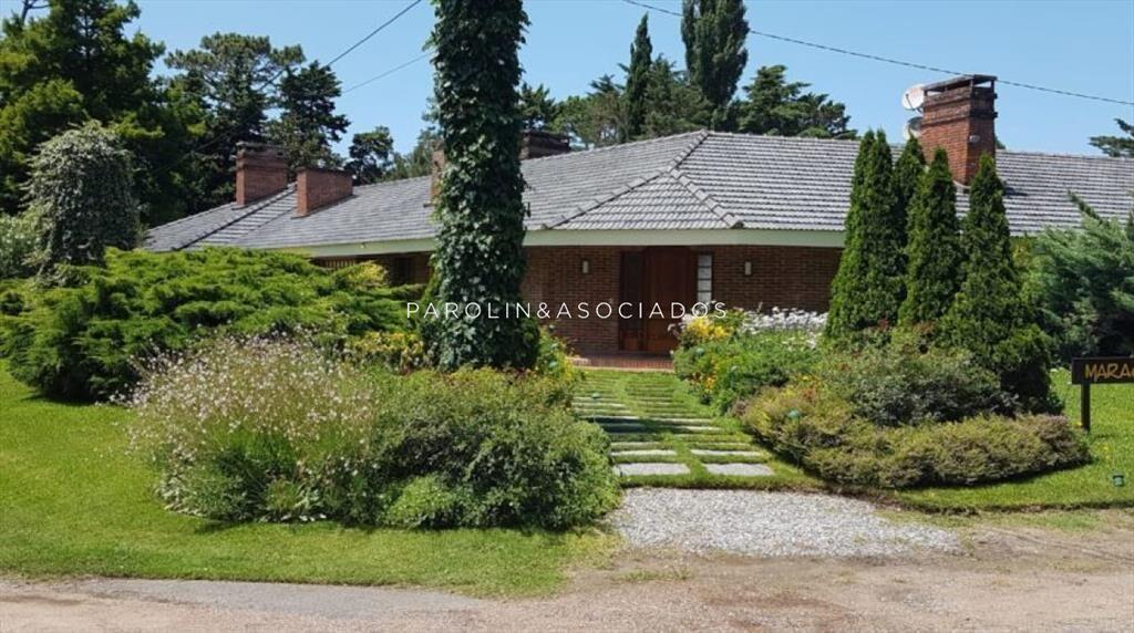 Espectacular Chalet en Playa Brava