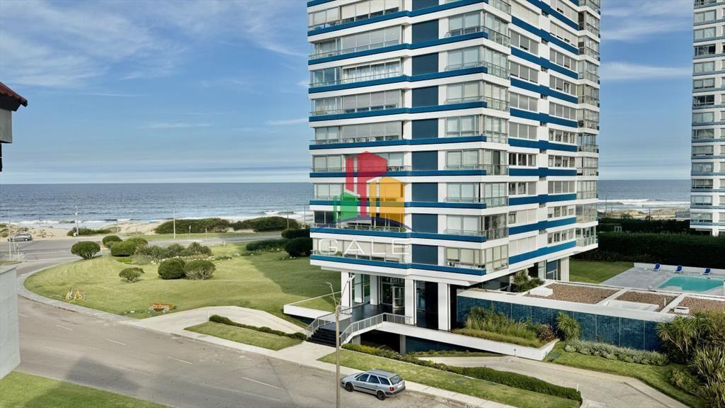 Venta vista al mar FRENTE A LA PLAYA !!!
