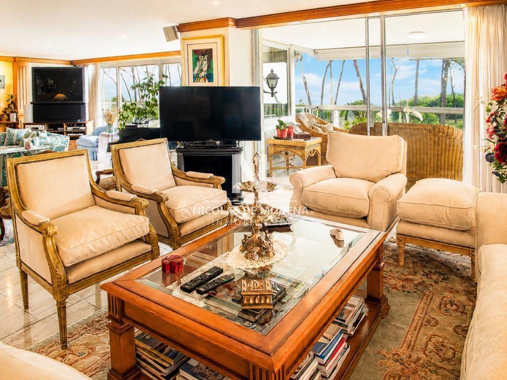 Espectacular departamento en venta frente al mar