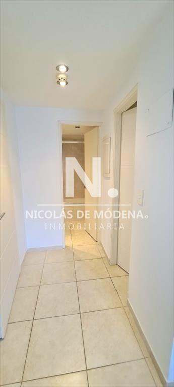 APARTAMENTO EN OPORTUNIDAD!!!  A METROS DEL MAR