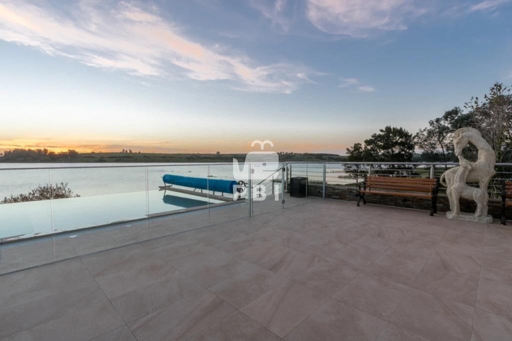 Venta de Chacra 6 DORMITORIOS en Laguna del Punta