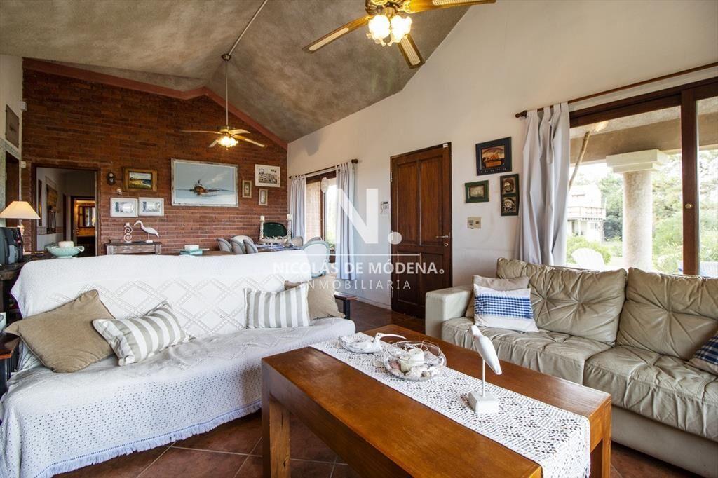 Casa en venta en zona Tio tom muy cerca del mar