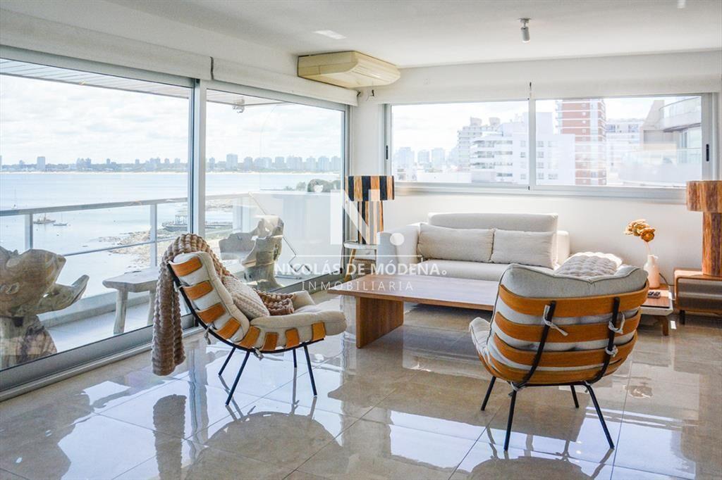 Espectacular apartamento en venta frente al
