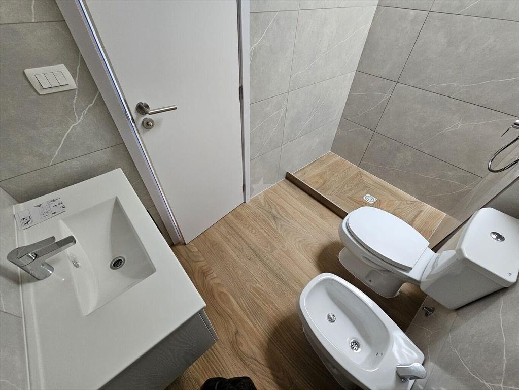 VENTA CARRASCO CASA 3 DORM - GGE- PATIO - PARRILLERO