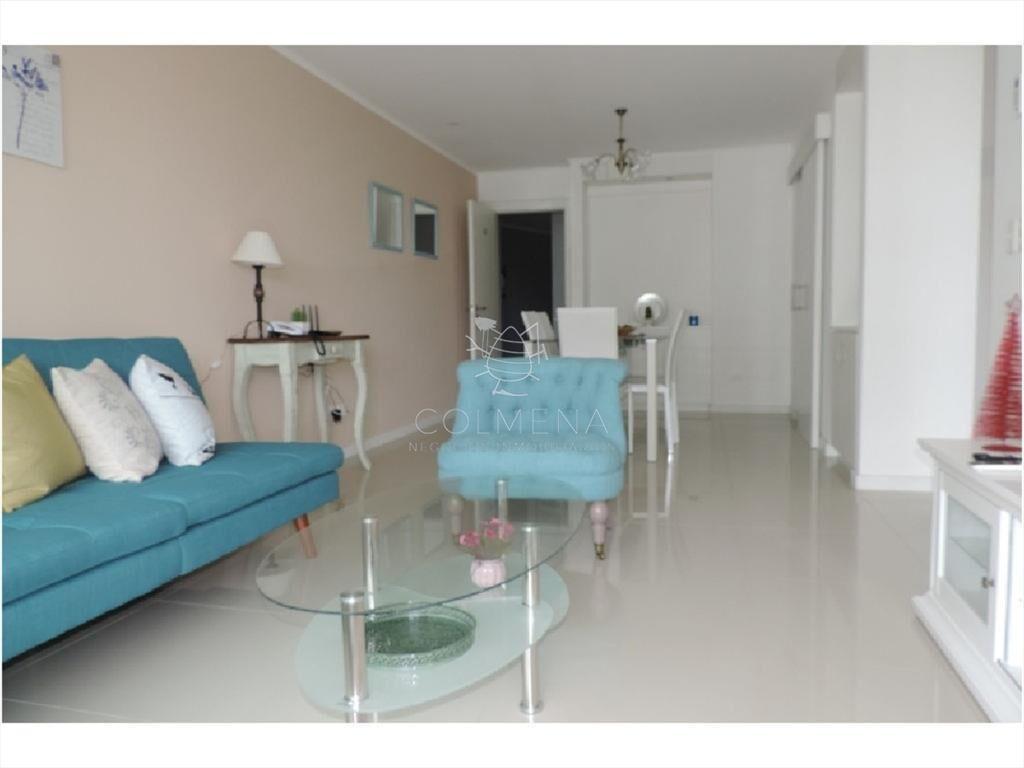 Lindo entorno ,nuevo ,con servicios , buena zona