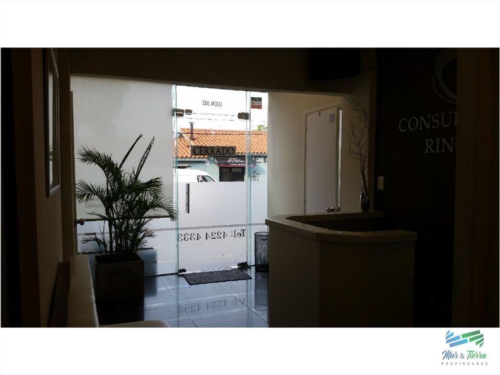 Alquilo por dia consultorio odontologico en de -