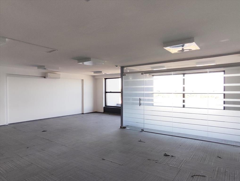 Oficina VENTA CON RENTA  Parque Rodó