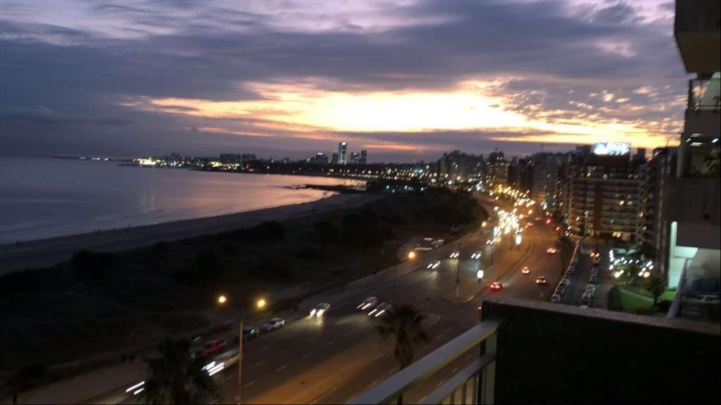 Rambla Malvín, apartamento en alquiler, 3 dormitorios, 2 ba