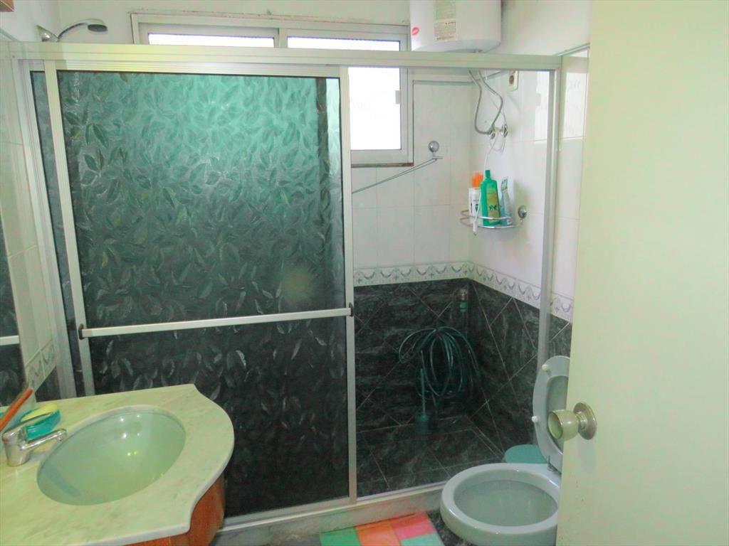 Venta casa ph tres dormitorios baño completo y barbacoa Pas