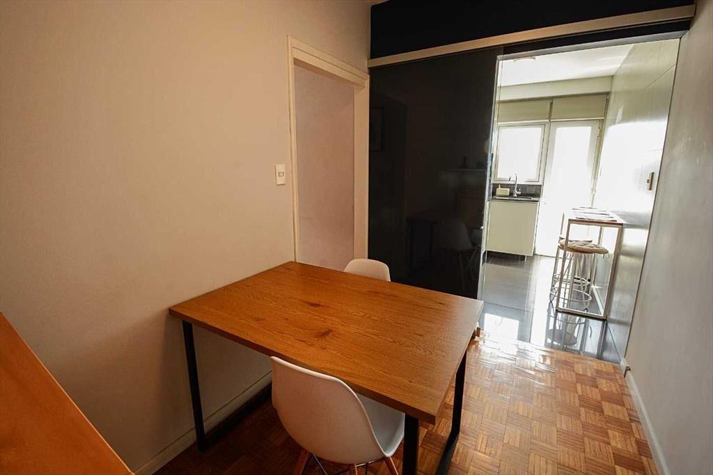 VENTA POCITOS APARTAMENTO 2 DORM + ESCRITORIO