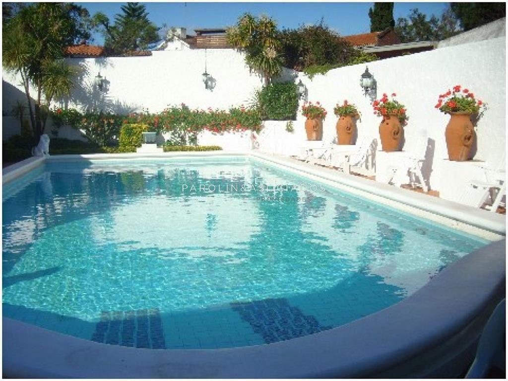 Casa en venta de 5 dormitorios en Playa Mansa, Punta del Es