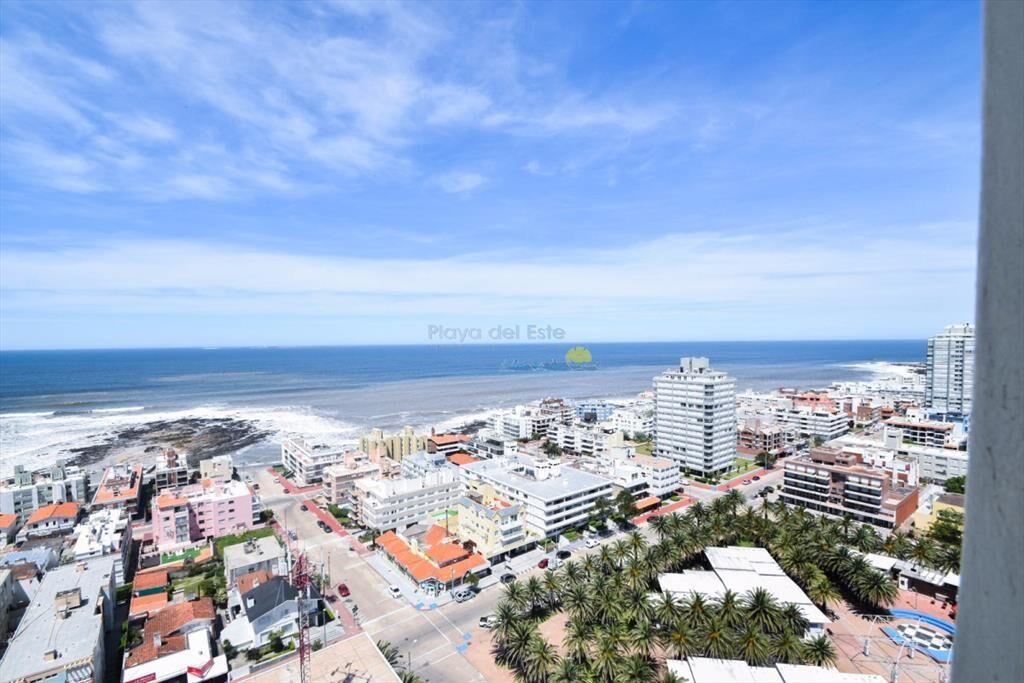 Piso alto con hermosa vista