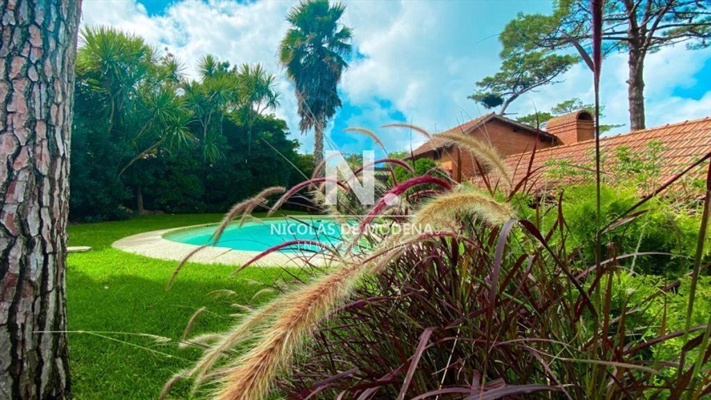 Casa en Venta y Alquiler, Mansa, Punta del Este, 4 Dormitor