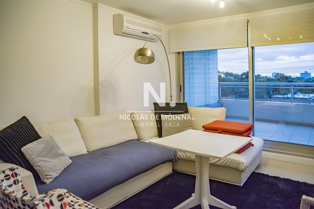 Apartamento en venta de 3 dormitorios en Punta