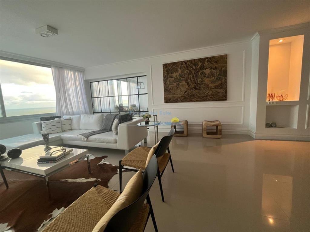 Apartamento en alquiler temporal en Torre Tiburon
