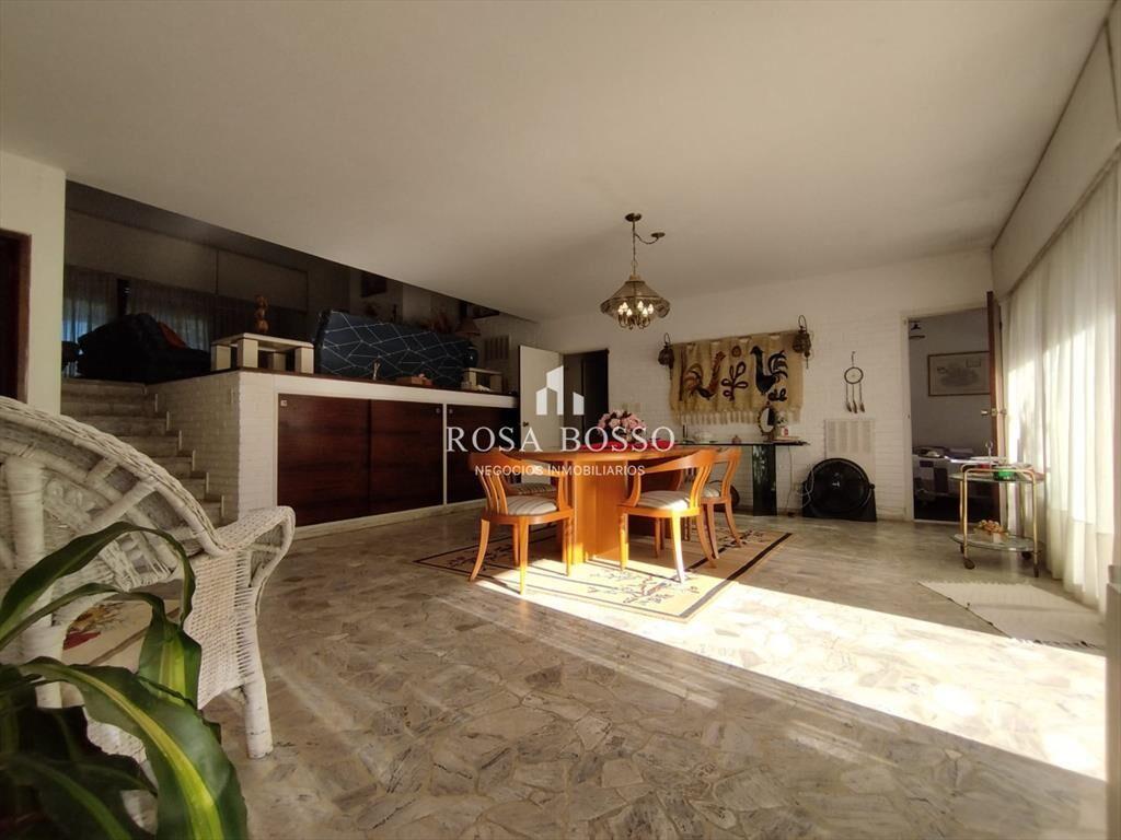 Venta y alquiler de casa en playa mansa Punta del Esate de