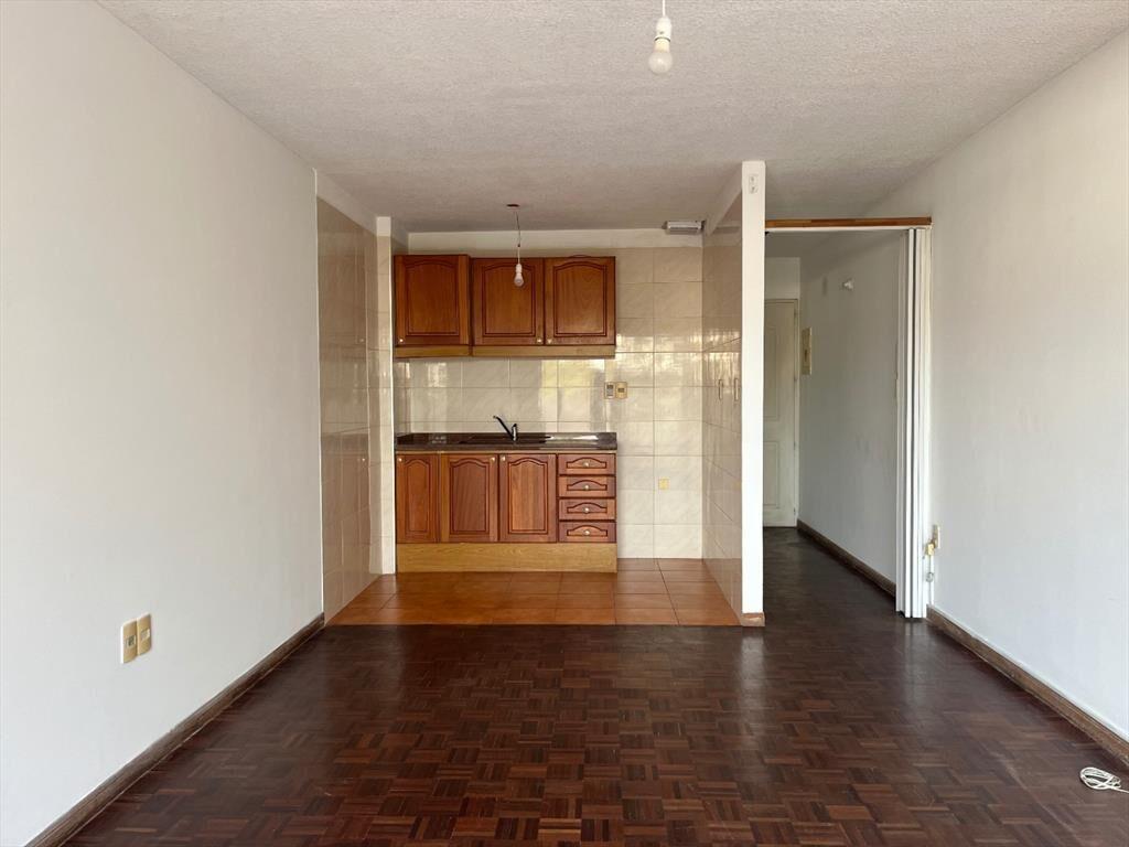 Apartamento En Alquiler En Pocitos Monoambiente con pati...