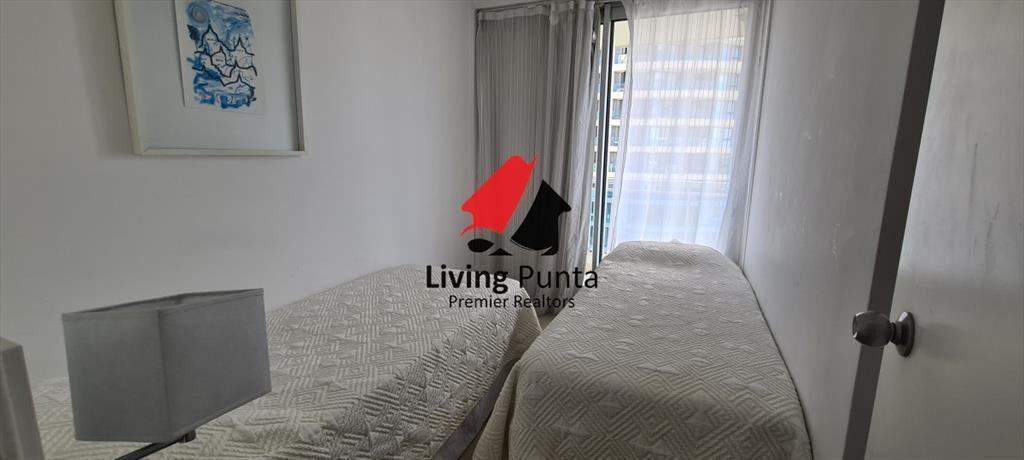 Inmejorable apartamento en venta a pasos del mar