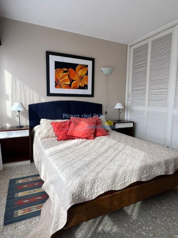 Apartamento en Venta de 3 Dormitorios en la , del