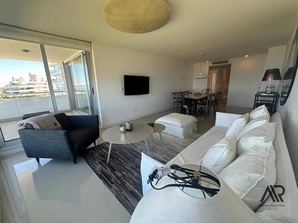 Apartamento en alquiler temporario c/ cochera en Pinares