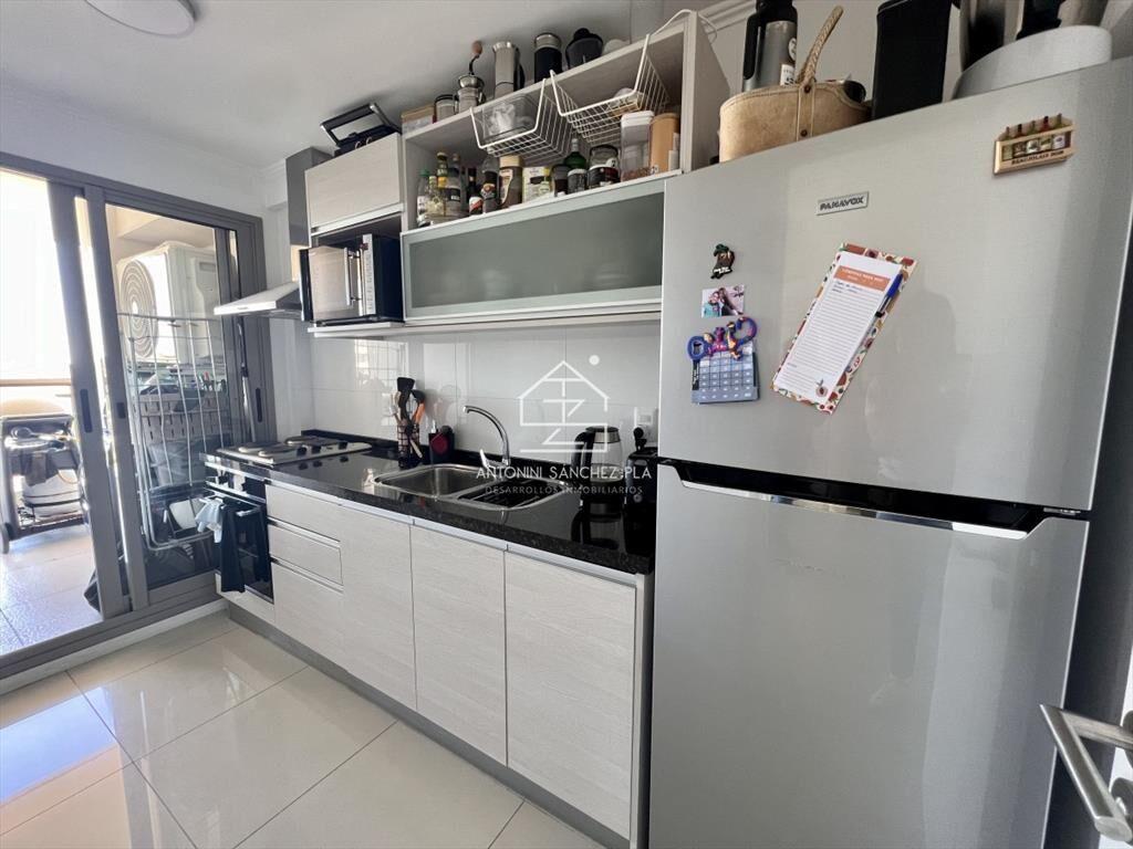 Apartamento de 2 dormitorios con servicio de playa. Place L