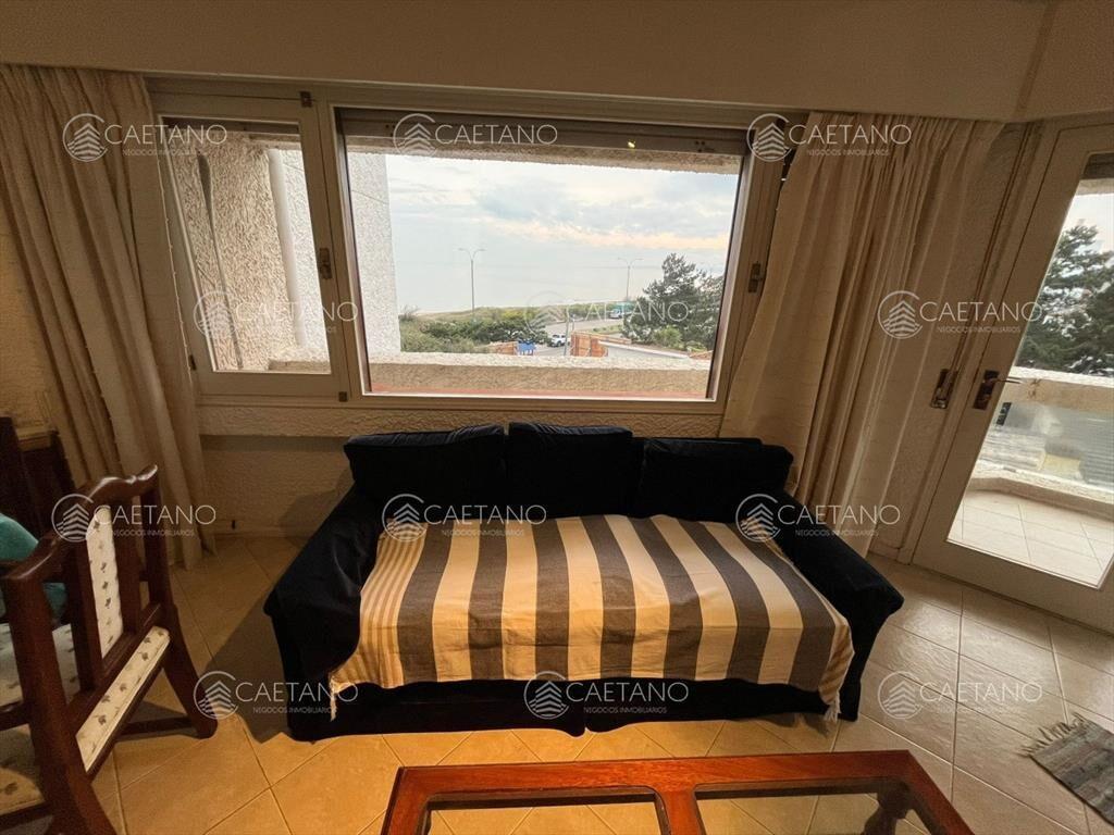 Apartamento en venta en Playa Mansa, punta del