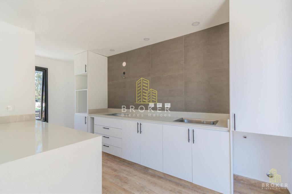 Venta Casa 4 dormitorios A ESTRENAR Cumbres de