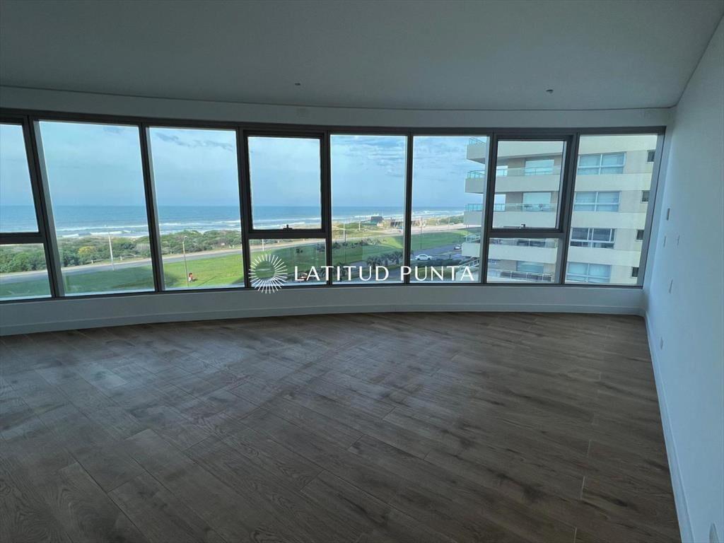 Apartamento en Punta del Este, Brava