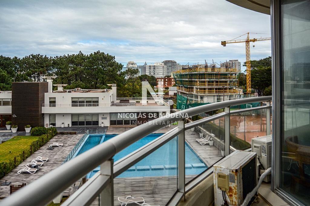 Departamento de 3 dormitorios en venta en Ocean
