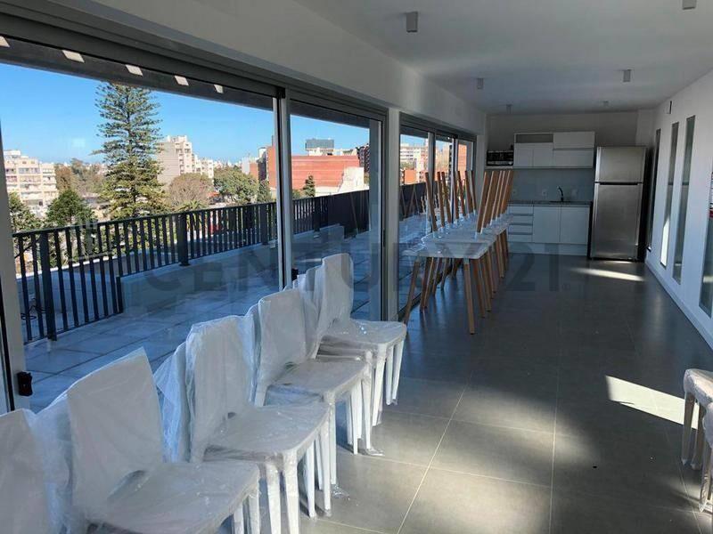 Parque Batlle Venta apartamento  2 Dormitorios 77M2  con ...