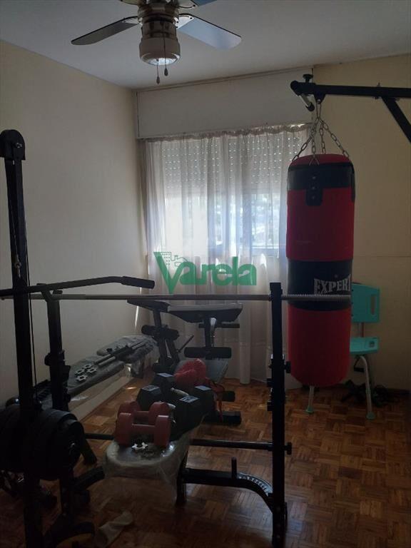 Nuevo Centro venta apartamento 2 dorm piso alto