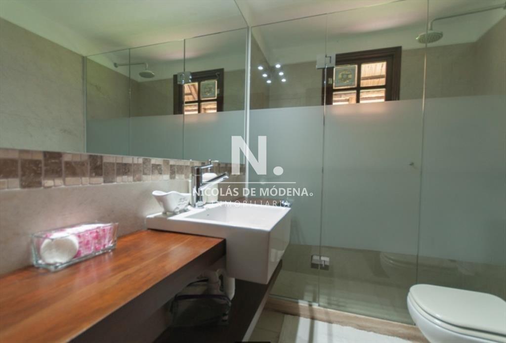 Casa de 3 dormitorios en venta en Pinares, Punta