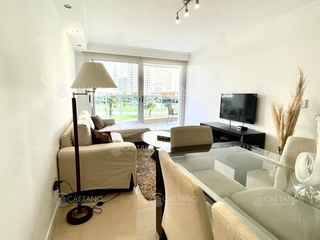 Venta apartamento 2 dormitorios playa mansa Punta