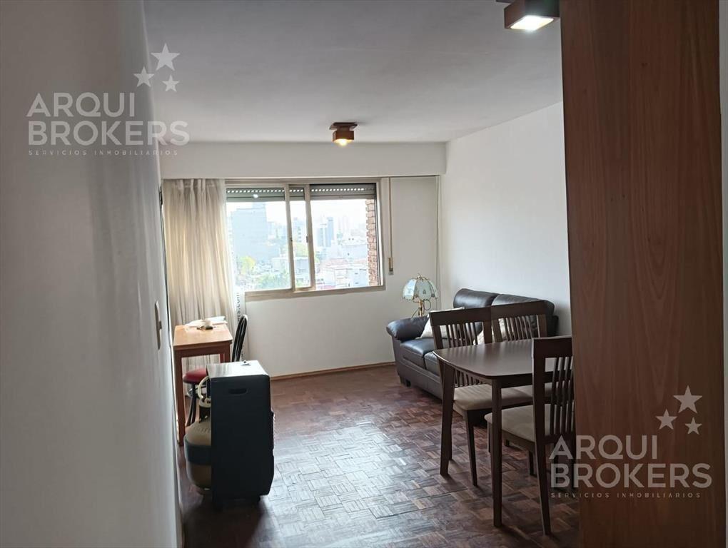 Apartamento en alquiler de un dormitorio con muebles en Pa