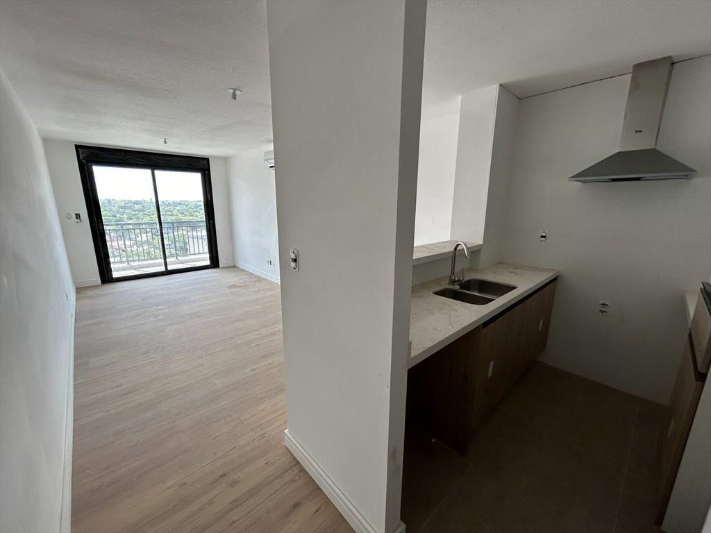 Alquiler de Apartamento en Avenida Millán con 2 dormitorios