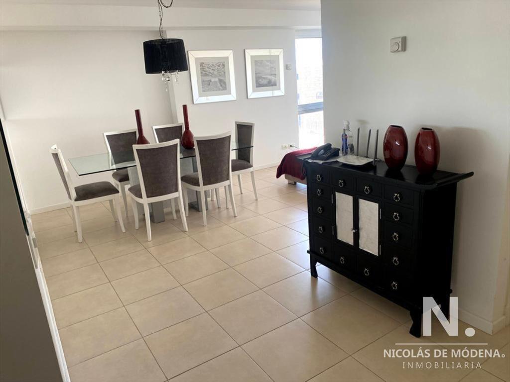 VENTA DE APARTAMENTO DE 3 DORMIOTRIOS EN MANSA PUNTA DEL ES