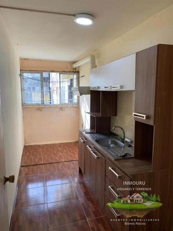 Se vende amplio y luminoso Apto en Colon