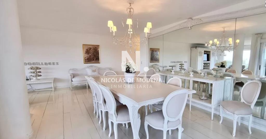 Departamento en venta en Arenas Blancas con vista
