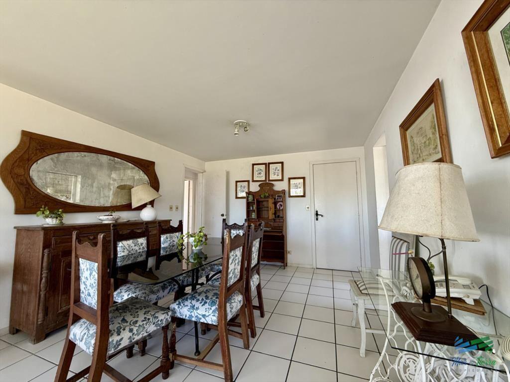 En venta apartamento 3 dormitorios en playa cerca