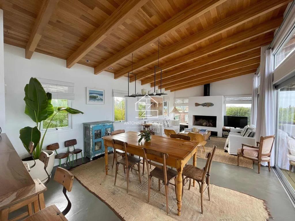 Casa con vista al mar en Balneario Buenos Aires