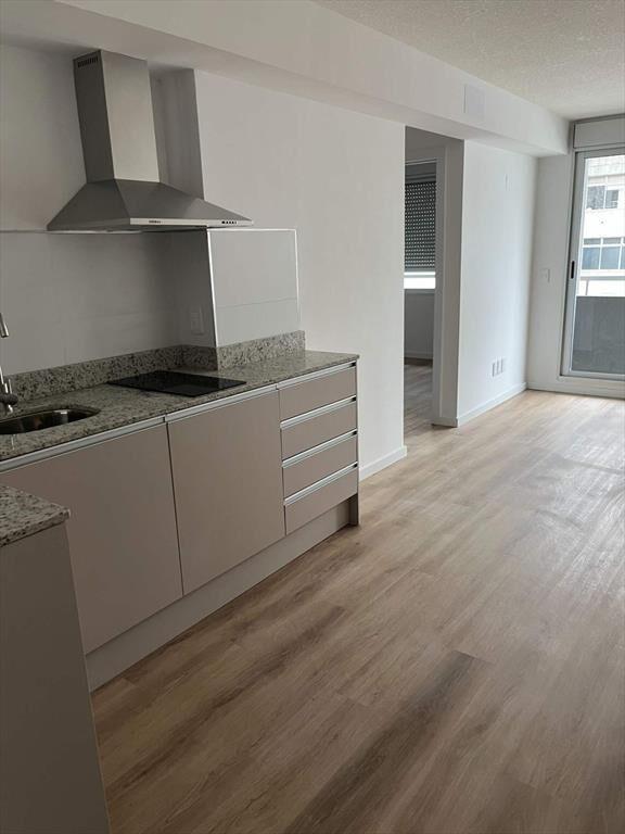 ALQUILER APTO 1 DORM CORDON BALCON A ESTRENAR
